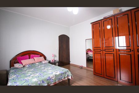 Casa para alugar com 150m², 3 quartos e 2 vagas Casa para alugar com 150m², 3 quartos e 2 vagasQuarto 1