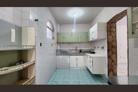 Apartamento para alugar com 130m², 3 quartos e 1 vaga Apartamento para alugar com 130m², 3 quartos e 1 vagaCozinha