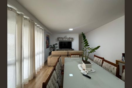 Apartamento para alugar com 120m², 3 quartos e 2 vagasSala