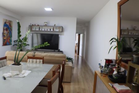 Apartamento para alugar com 120m², 3 quartos e 2 vagasSala