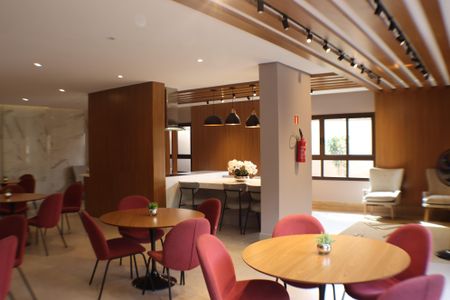 Apartamento para alugar com 120m², 3 quartos e 2 vagasÁrea comum - Salão de festas