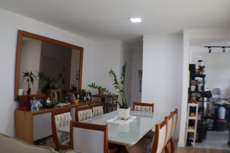 Apartamento para alugar com 120m², 3 quartos e 2 vagasSala