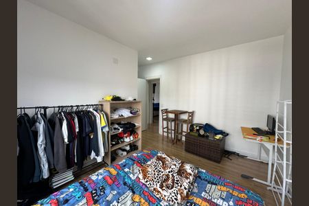 Apartamento para alugar com 120m², 3 quartos e 2 vagasSuíte 1