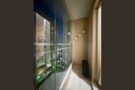 Varanda de apartamento à venda com 2 quartos, 56m² em Sacoma, São Paulo