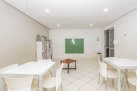 Apartamento à venda com 56m², 2 quartos e 1 vagaÁrea comum