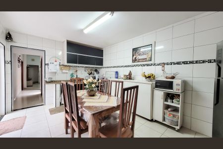 Casa à venda com 150m², 4 quartos e 1 vagaCozinha