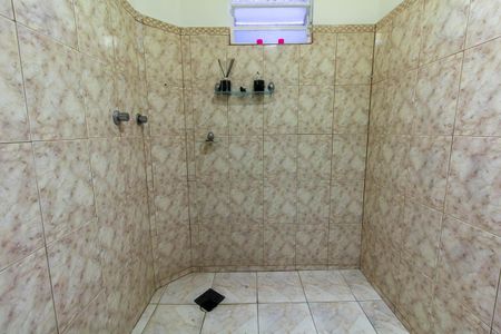 Casa à venda com 200m², 3 quartos e 1 vagaBanheiro 3