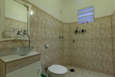 Casa à venda com 200m², 3 quartos e 1 vagaBanheiro 3