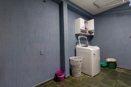 Casa à venda com 200m², 3 quartos e 1 vagaÁrea de Serviço