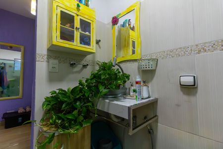 Casa à venda com 200m², 3 quartos e 1 vagaBanheiro 2