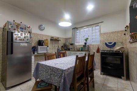 Casa à venda com 200m², 3 quartos e 1 vagaCozinha