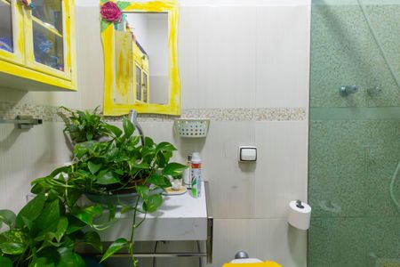 Casa à venda com 200m², 3 quartos e 1 vagaBanheiro 2