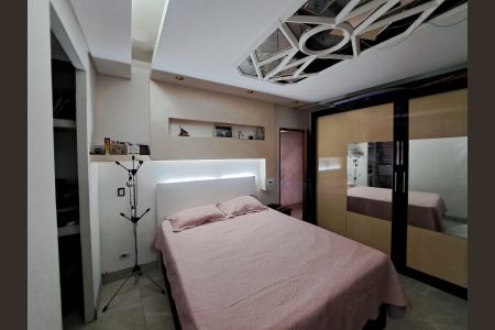 Casa à venda com 296m², 12 quartos e 4 vagas Casa à venda com 296m², 12 quartos e 4 vagasQuarto 12 - Suite