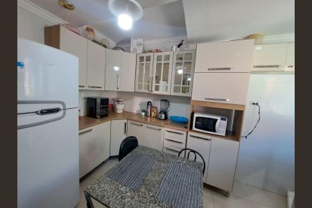 Casa à venda com 296m², 12 quartos e 4 vagas Casa à venda com 296m², 12 quartos e 4 vagasCozinha 4