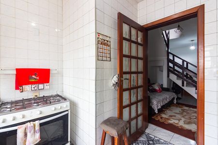 Casa à venda com 296m², 12 quartos e 4 vagas Casa à venda com 296m², 12 quartos e 4 vagasCozinha