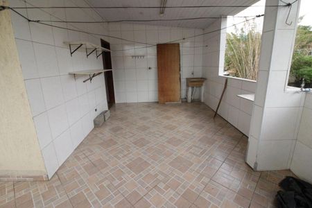 Casa à venda com 296m², 12 quartos e 4 vagas Casa à venda com 296m², 12 quartos e 4 vagasCobertura