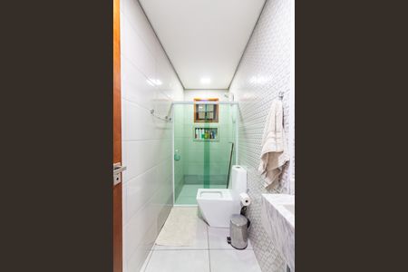 Casa à venda com 296m², 12 quartos e 4 vagas Casa à venda com 296m², 12 quartos e 4 vagasBanheiro 2