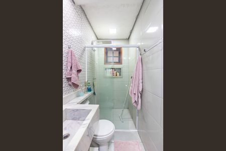 Casa à venda com 296m², 12 quartos e 4 vagas Casa à venda com 296m², 12 quartos e 4 vagasBanheiro 3