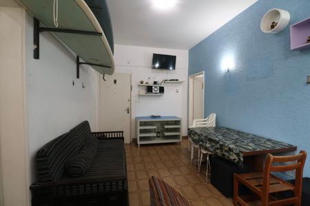 Sala de apartamento para alugar com 1 quarto, 45m² em Centro, Guarujá