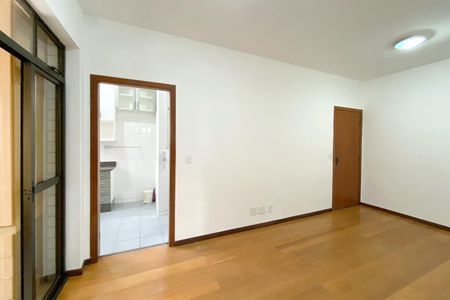Sala de apartamento para alugar com 2 quartos, 65m² em Buritis, Belo Horizonte