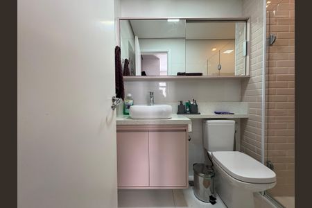 Apartamento à venda com 89m², 3 quartos e 2 vagas Apartamento à venda com 89m², 3 quartos e 2 vagasBanheiro da suíte 1