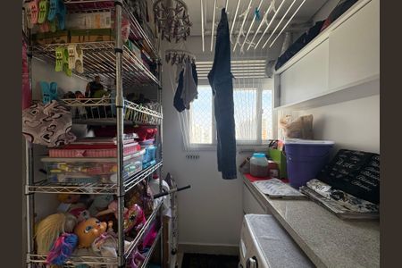 Apartamento à venda com 89m², 3 quartos e 2 vagas Apartamento à venda com 89m², 3 quartos e 2 vagasÁrea de Serviço