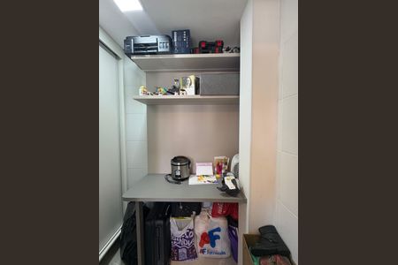 Apartamento à venda com 89m², 3 quartos e 2 vagas Apartamento à venda com 89m², 3 quartos e 2 vagasDespensa