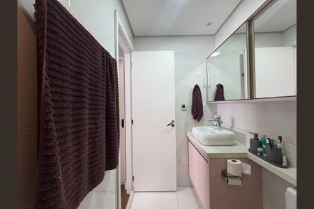 Apartamento à venda com 89m², 3 quartos e 2 vagas Apartamento à venda com 89m², 3 quartos e 2 vagasBanheiro da suíte 1