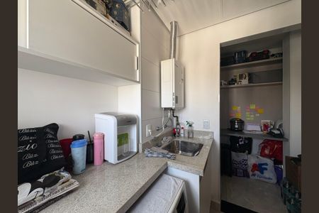Apartamento à venda com 89m², 3 quartos e 2 vagas Apartamento à venda com 89m², 3 quartos e 2 vagasÁrea de Serviço