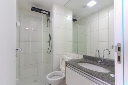 Apartamento para alugar com 39m², 2 quartos e 1 vaga Apartamento para alugar com 39m², 2 quartos e 1 vagaBanheiro Social
