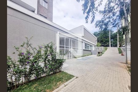 Apartamento à venda com 24m², 1 quarto e sem vaga Apartamento à venda com 24m², 1 quarto e sem vagaFachada e portaria