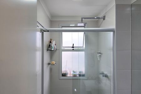 Apartamento à venda com 56m², 2 quartos e 1 vaga Apartamento à venda com 56m², 2 quartos e 1 vagaBanheiro Social