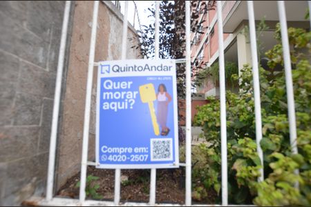 Apartamento para alugar com 105m², 2 quartos e 1 vagaPlaca instalada