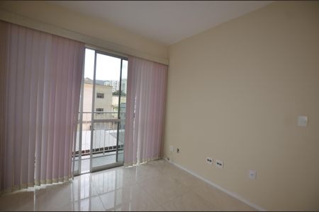 Apartamento para alugar com 105m², 2 quartos e 1 vagaSala