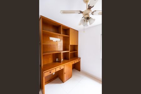 Apartamento à venda com 69m², 3 quartos e 2 vagasQuarto 3