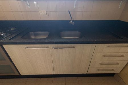 Apartamento para alugar com 71m², 2 quartos e 1 vagaCozinha