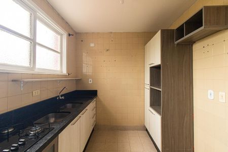 Apartamento para alugar com 71m², 2 quartos e 1 vagaCozinha