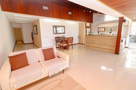 Sala de apartamento à venda com 3 quartos, 280m² em Barra da Tijuca, Rio de Janeiro