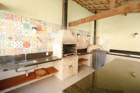 Apartamento à venda com 280m², 3 quartos e 1 vaga Apartamento à venda com 280m², 3 quartos e 1 vagaÁrea comum