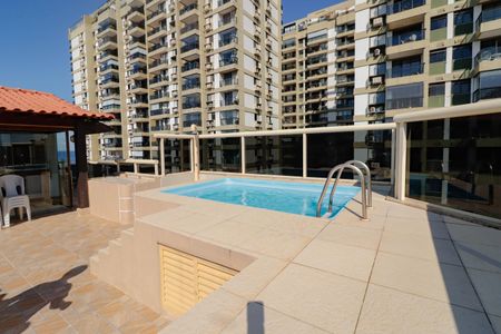 Apartamento à venda com 280m², 3 quartos e 1 vaga Apartamento à venda com 280m², 3 quartos e 1 vagaÁrea comum