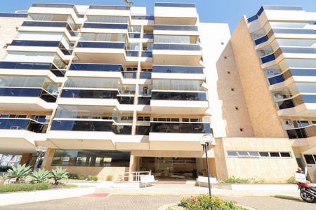 Apartamento à venda com 280m², 3 quartos e 1 vaga Apartamento à venda com 280m², 3 quartos e 1 vagaFachada