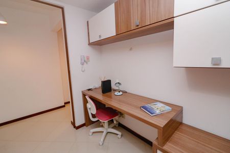 Apartamento à venda com 280m², 3 quartos e 1 vaga Apartamento à venda com 280m², 3 quartos e 1 vagaQuarto