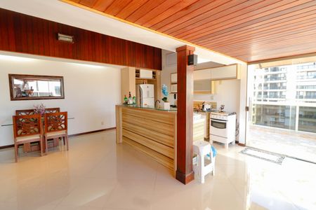 Apartamento à venda com 280m², 3 quartos e 1 vaga Apartamento à venda com 280m², 3 quartos e 1 vagaCozinha