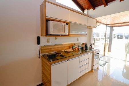 Apartamento à venda com 280m², 3 quartos e 1 vaga Apartamento à venda com 280m², 3 quartos e 1 vagaCozinha