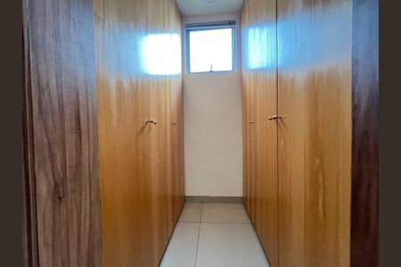 Apartamento à venda com 150m², 3 quartos e 3 vagasCorredor