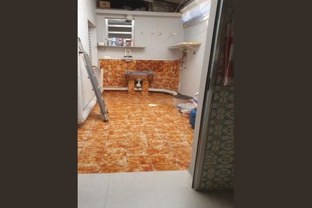 Casa à venda com 186m², 2 quartos e 2 vagas