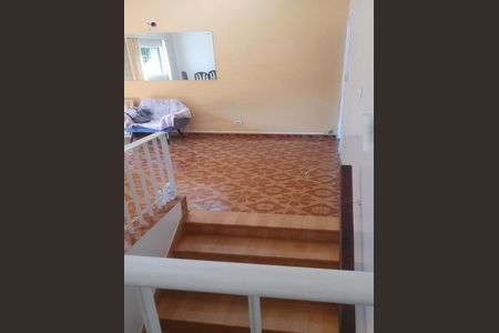 Casa à venda com 186m², 2 quartos e 2 vagas
