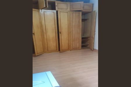 Casa à venda com 186m², 2 quartos e 2 vagas