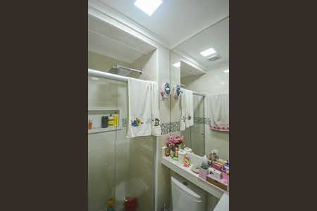 Apartamento à venda com 81m², 2 quartos e 2 vagasBanheiro