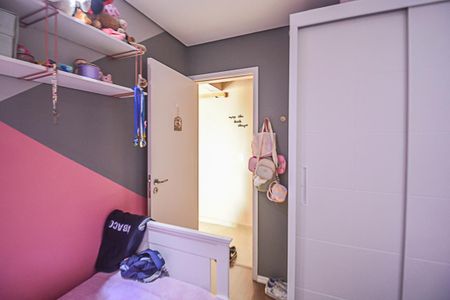 Apartamento à venda com 81m², 2 quartos e 2 vagasQuarto